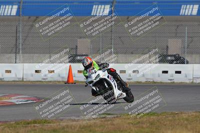 media/Nov-26-2022-Fastrack Riders (Sat) [[b001e85eef]]/Level 1/Session 3 Outside Turn 9/